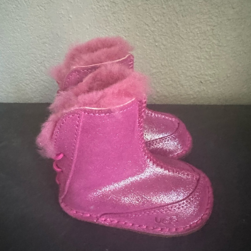 Ugg Australia baby boo pink glitter suede booties boots